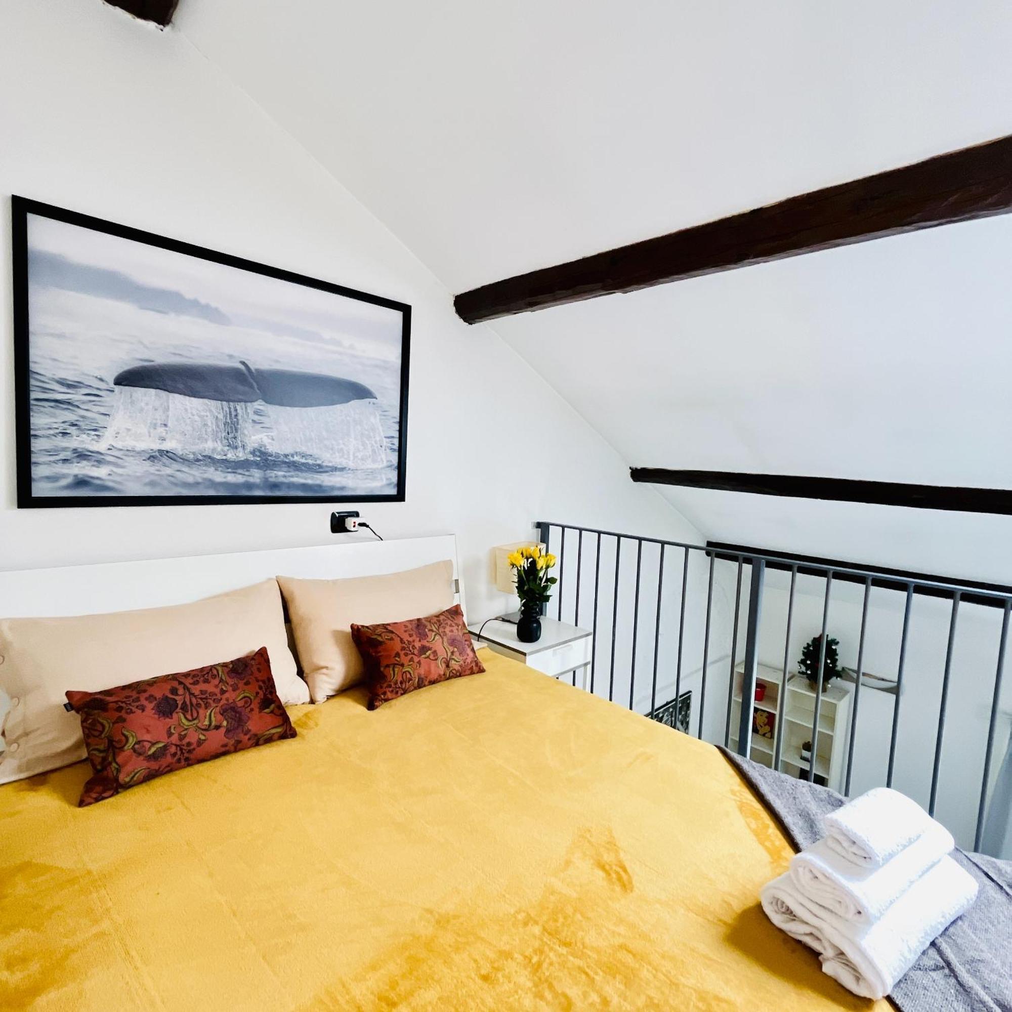 Cozy Loft In A Fashion District Of *